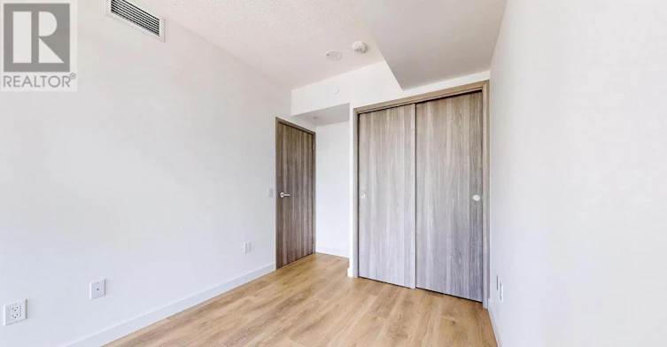 3805-3 Concord Cityplace Way, Toronto, ON, M5V 0X4 - 16