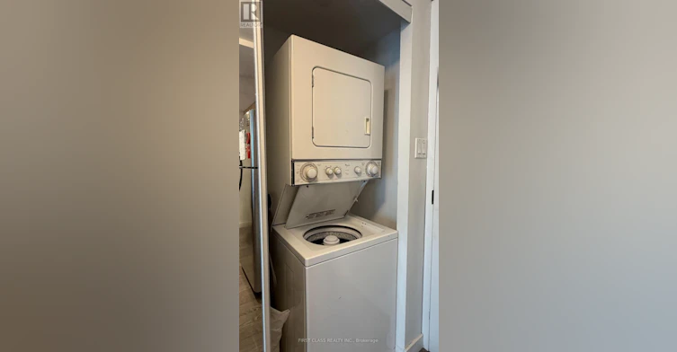 1709-37 Grosvenor Street, Toronto, ON, M4Y 3G5 - 11