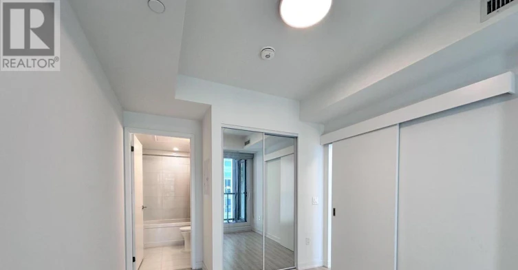 521-121 St Patrick Street, Toronto, ON, M5T 3C1 - 12