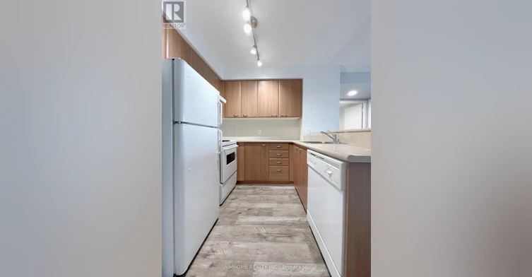1101-36 Lee Centre Drive, Toronto, ON, M1H 3K2 - 4