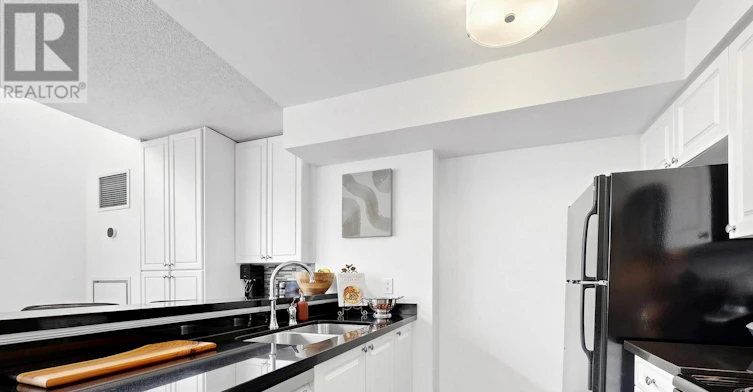 233-200 Manitoba Street, Toronto, ON, M8Y 3Y9 - 10