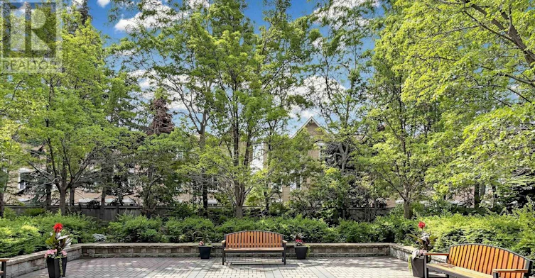 233-200 Manitoba Street, Toronto, ON, M8Y 3Y9 - 39