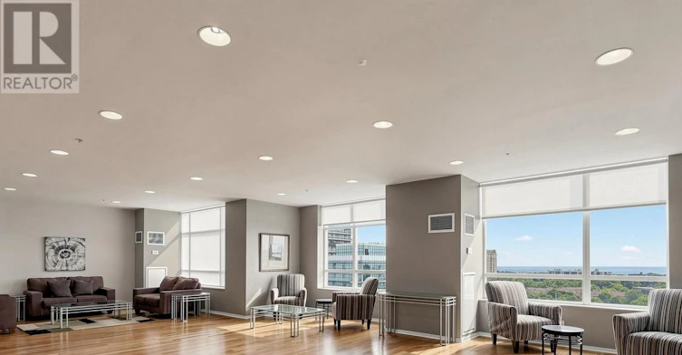 233-200 Manitoba Street, Toronto, ON, M8Y 3Y9 - 34
