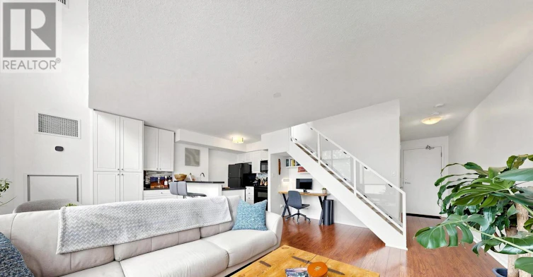 233-200 Manitoba Street, Toronto, ON, M8Y 3Y9 - 6