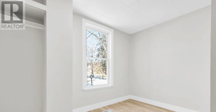 243 Bridge Street E, Belleville, ON, K8N 1P2 - 12