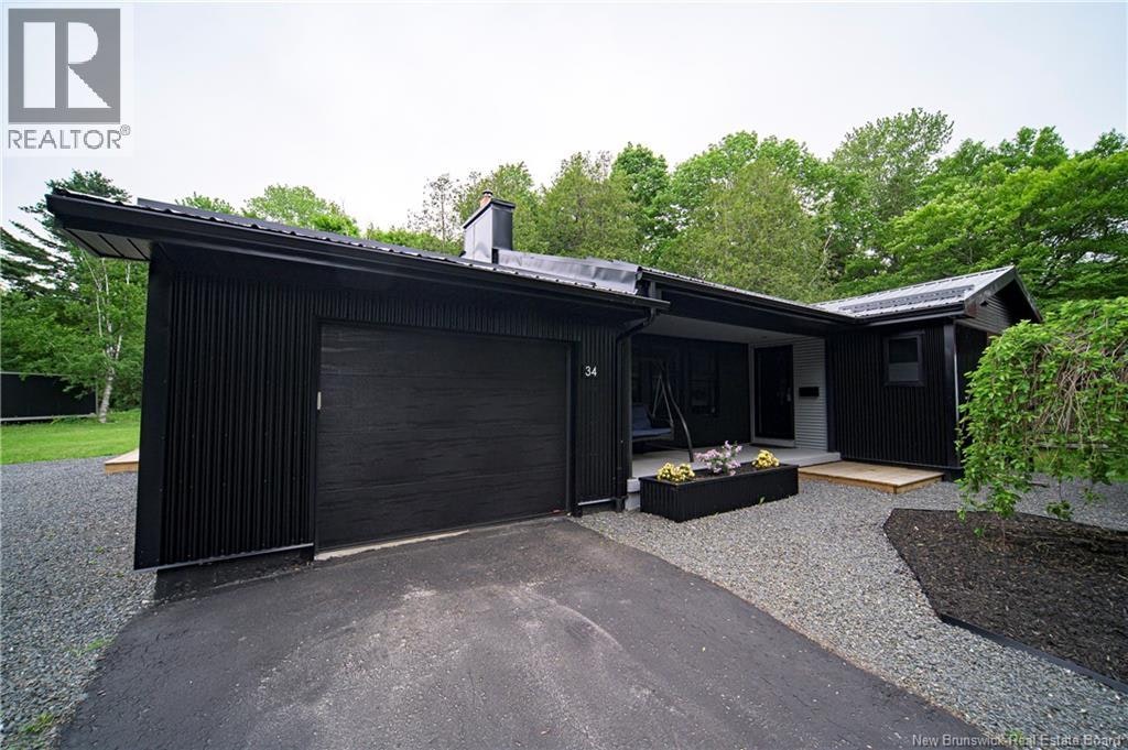 34 Simcoe Court, Fredericton, NB, E3B 2W9