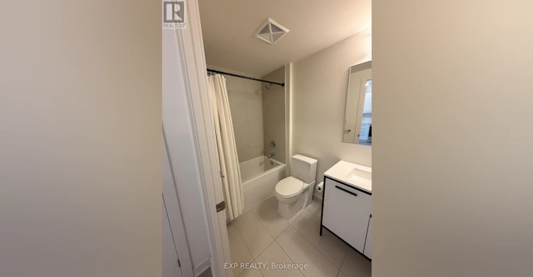 907-385 Winston Road, Grimsby, ON, L3M 4E8 - 3