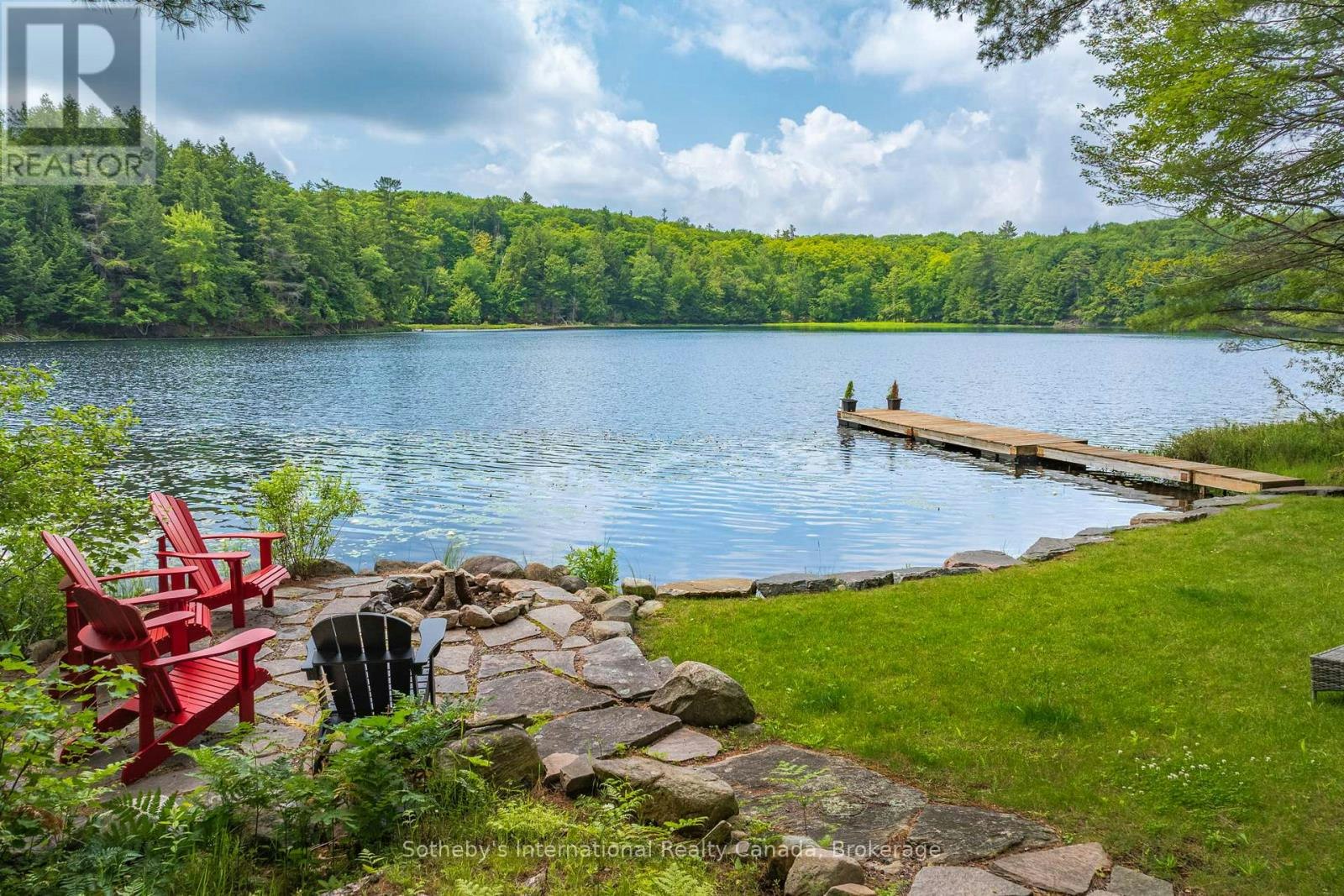 41 Estate Drive, Muskoka Lakes, ON, P0B 1J0