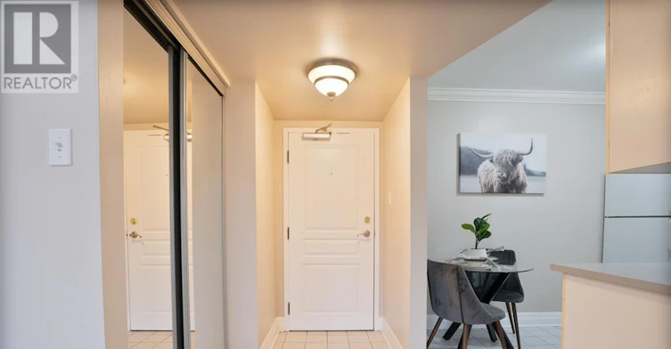 310-1275 Bentley Drive, London, ON, N5V 4M4 - 2