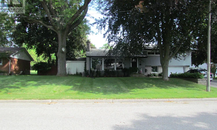 30 Fairfield Crescent
