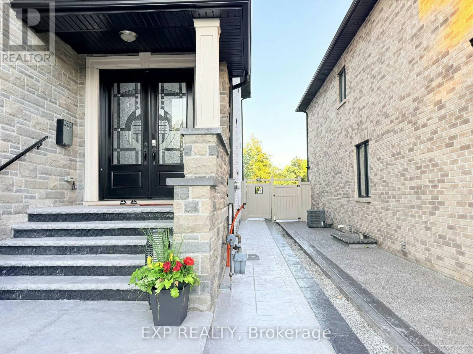 LOWER-1606 Sandhurst Crescent, Pickering, ON, L1V 6W2