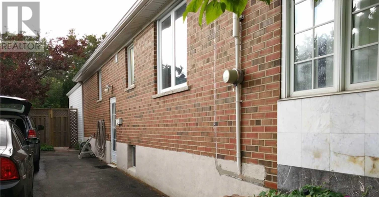BSMT-2-84 Araman Drive, Toronto, ON, M1T 2P8