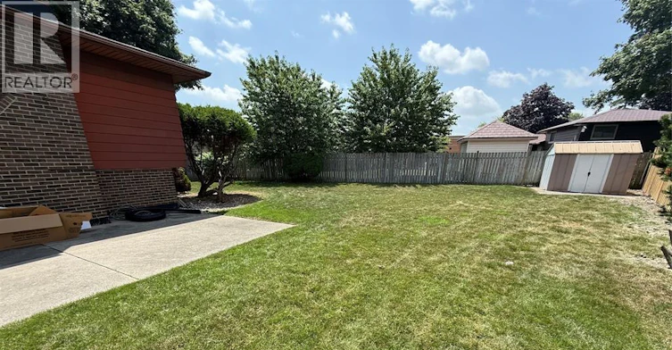 377 Fairway, Tecumseh, ON, N8N 2Y9 - 23