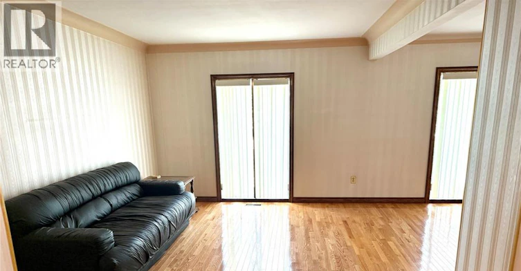 377 Fairway, Tecumseh, ON, N8N 2Y9 - 8