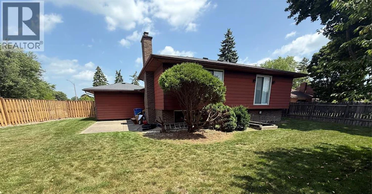 377 Fairway, Tecumseh, ON, N8N 2Y9 - 24