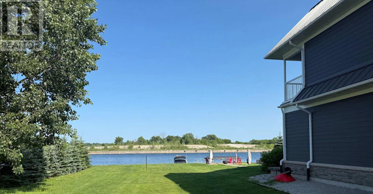 41 Dock Lane, Tay, ON, L0K 1R0 - 2