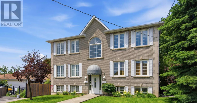 314 Hillside Avenue, Oshawa, ON, L1J 1T5