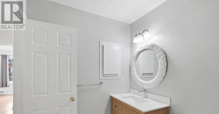 314 Hillside Avenue, Oshawa, ON, L1J 1T5 - 19