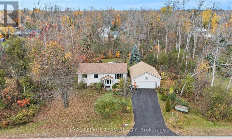 4 Black Walnut Road