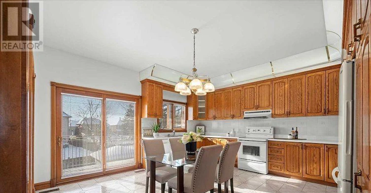 49 Lund Street, Richmond Hill, ON, L4C 9V7 - 7