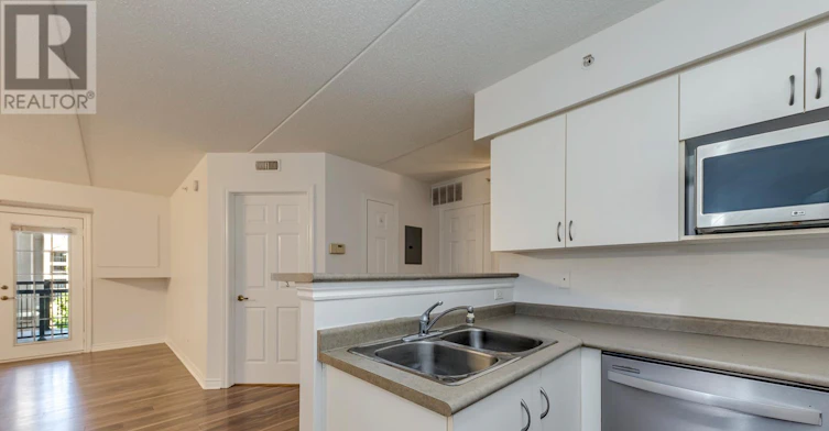 308-2035 Appleby Line, Burlington, ON, L5L 7G8 - 17