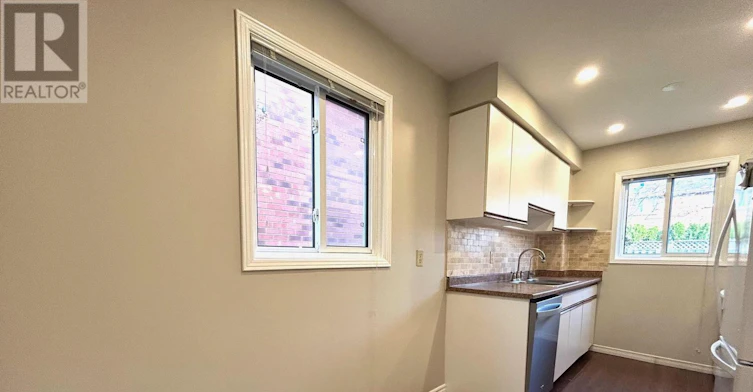 4523 Kimbermount Avenue, Mississauga, ON, L5M 4J4 - 12