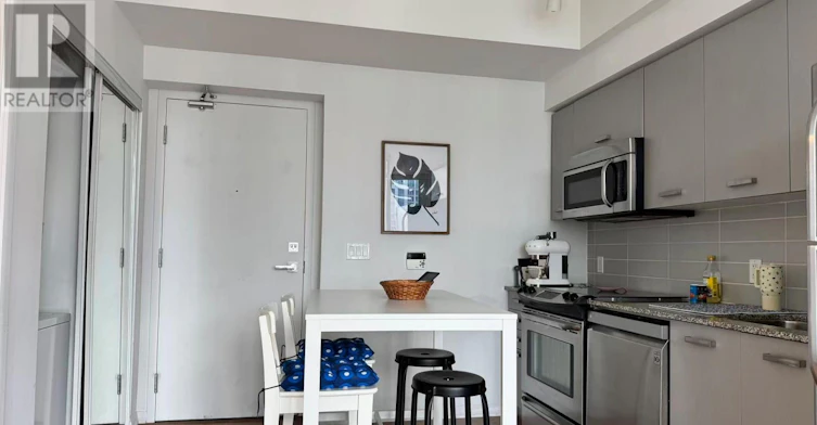 2809-832 Bay Street, Toronto, ON, M5S 1Z6 - 9