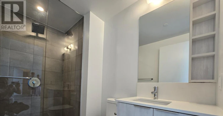 LPH01-8 Wellesley Street W, Toronto, ON, M4Y 0J5 - 16