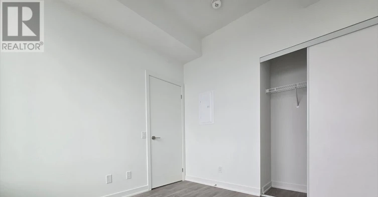 LPH01-8 Wellesley Street W, Toronto, ON, M4Y 0J5 - 15