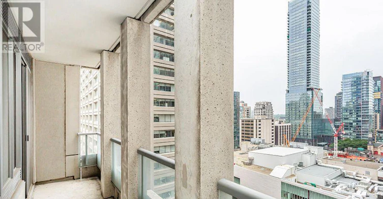 1402-35 Balmuto Street, Toronto, ON, M4Y 0A3 - 17