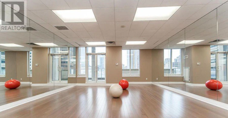 1402-35 Balmuto Street, Toronto, ON, M4Y 0A3 - 22