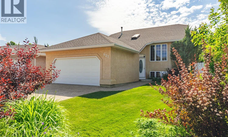 627 Budz Crescent