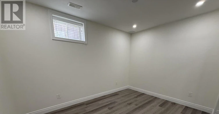 BSMT-61 Eagleglen Way, Hamilton, ON, L9B 0C5 - 21