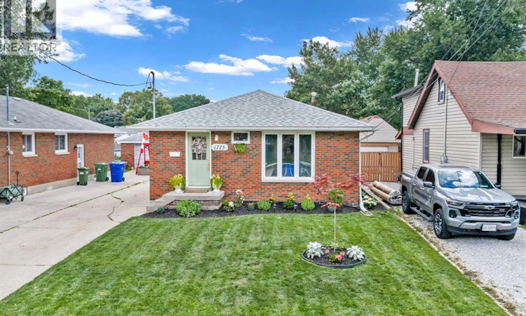 1775 Balfour