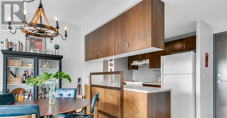 1305-285 Mutual Street, Toronto, ON, M4Y 3C5 - 13
