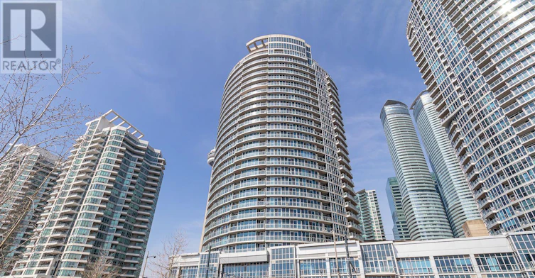 405-218 Queens Quay W, Toronto, ON, M5J 2Y6