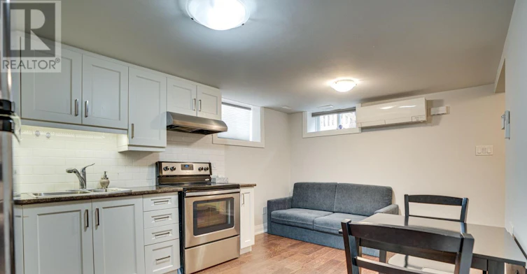 LOWER-176 Eastwood Road, Toronto, ON, M4L 2E3 - 7