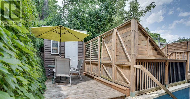 LOWER-176 Eastwood Road, Toronto, ON, M4L 2E3 - 3