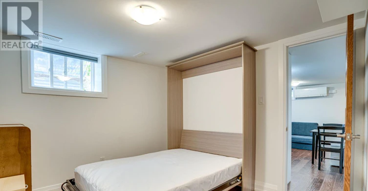 LOWER-176 Eastwood Road, Toronto, ON, M4L 2E3 - 11