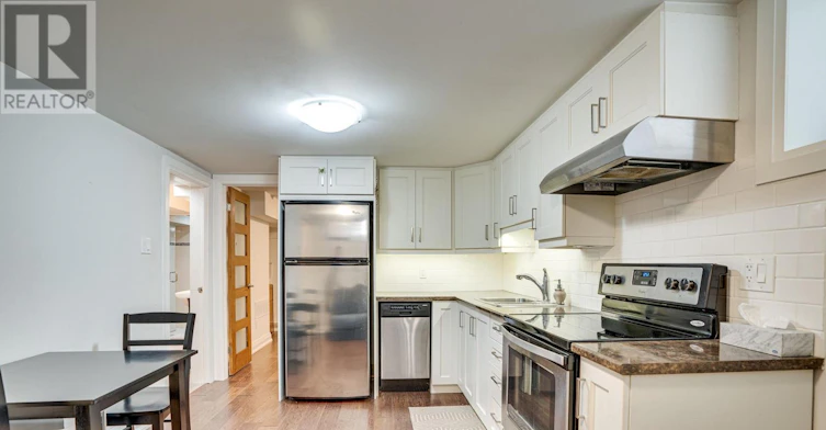 LOWER-176 Eastwood Road, Toronto, ON, M4L 2E3 - 9