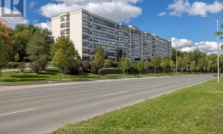 301-521 Riverside Drive W