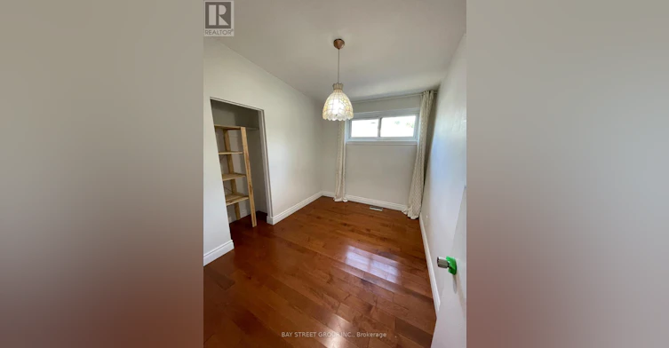 2 Norwalk Street, Toronto, ON, M1J 2V1 - 7