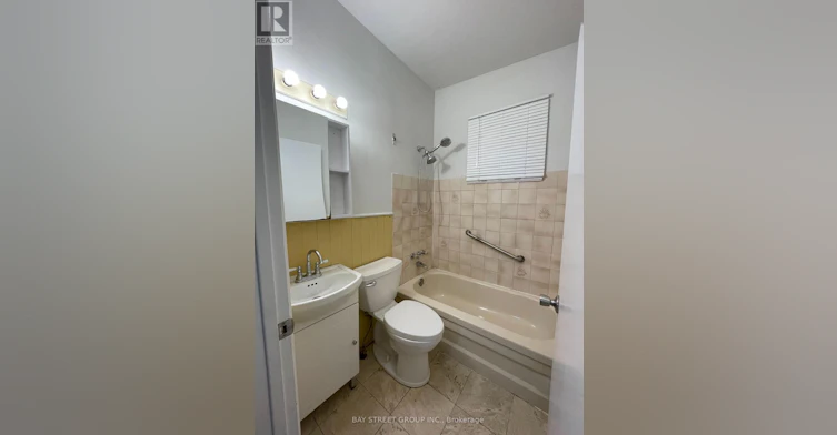 2 Norwalk Street, Toronto, ON, M1J 2V1 - 9