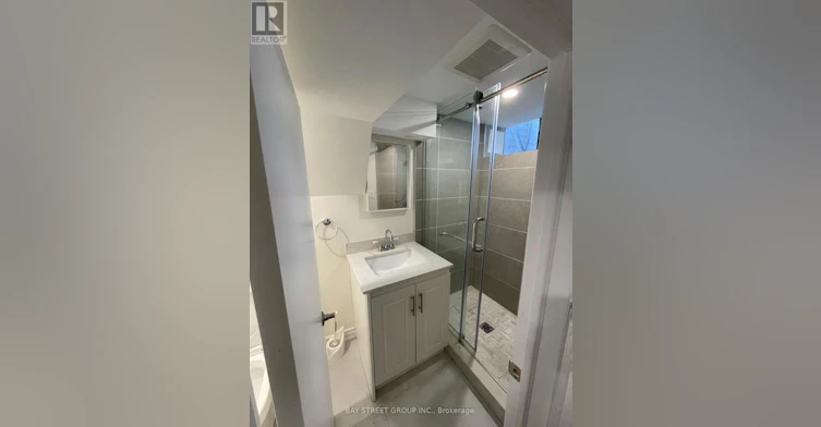 2 Norwalk Street, Toronto, ON, M1J 2V1 - 12