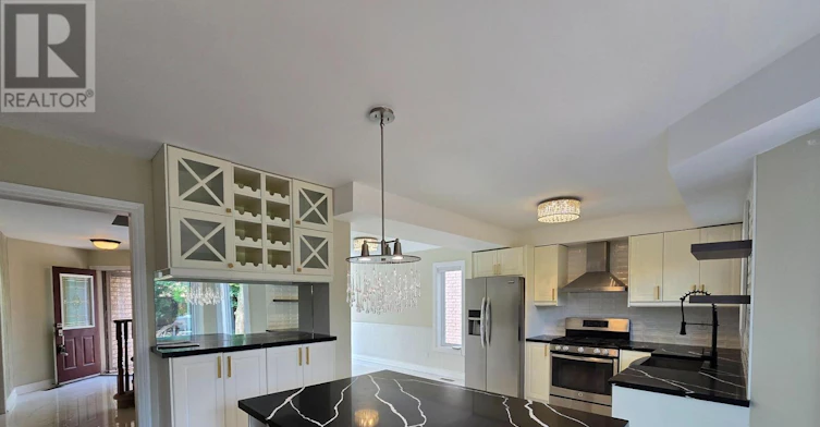 176 Humberland Drive, Richmond Hill, ON, L4E 3S9 - 8