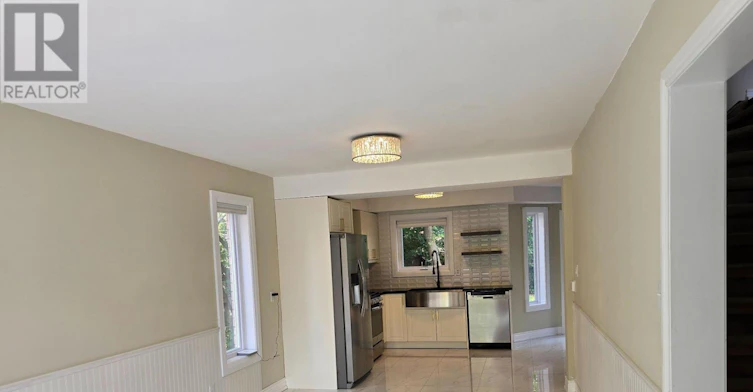 176 Humberland Drive, Richmond Hill, ON, L4E 3S9 - 7