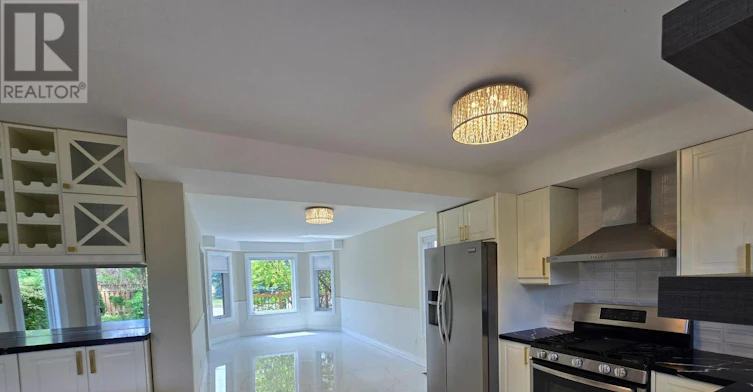 176 Humberland Drive, Richmond Hill, ON, L4E 3S9 - 11