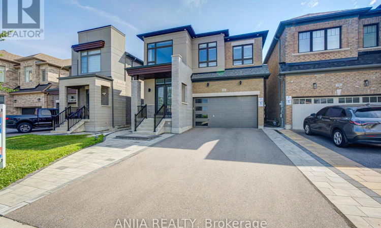 63 Suttonrail Way