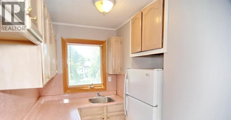 B-2410 Norman Road, Windsor, ON, N8T 1S5 - 8