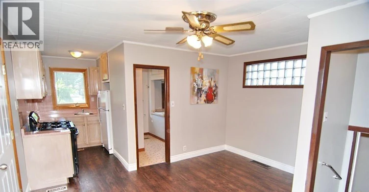 B-2410 Norman Road, Windsor, ON, N8T 1S5 - 6